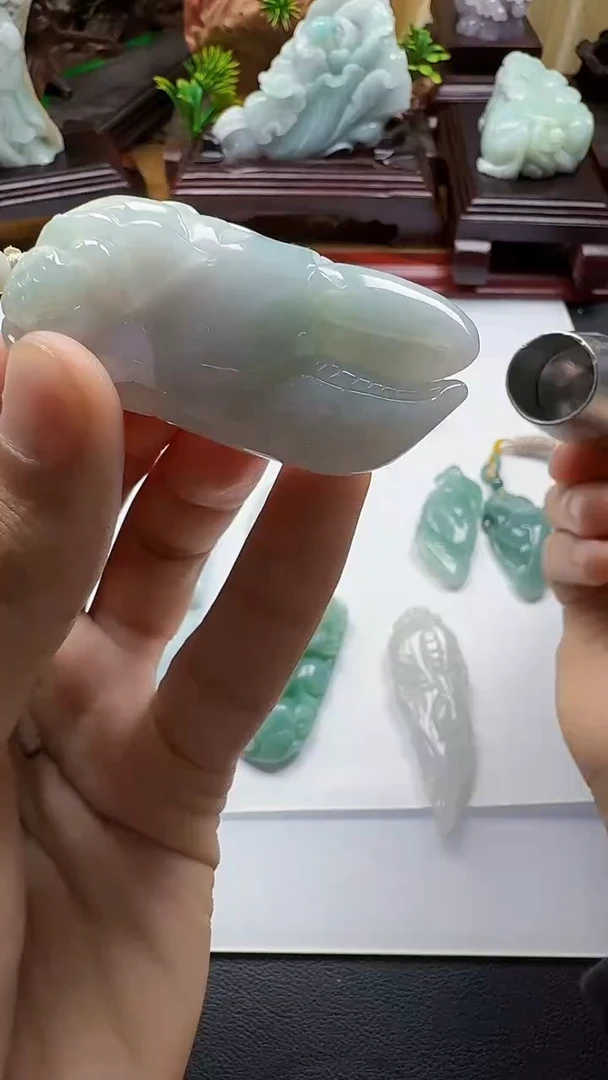 吊坠(不含链)未镶嵌翡翠1