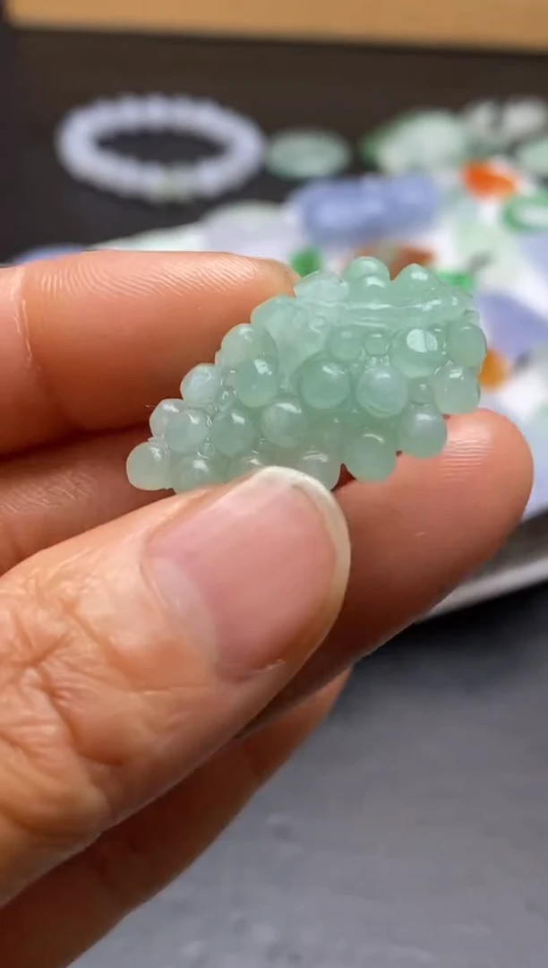 【闪购商品】定制翡翠未镶嵌翡翠毛货~