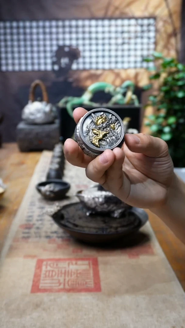 欲山行 小香盒子