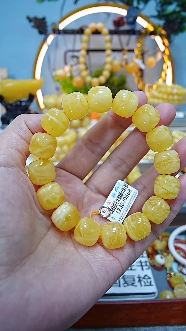 【闪购商品】蜜蜡手串未镶嵌***********