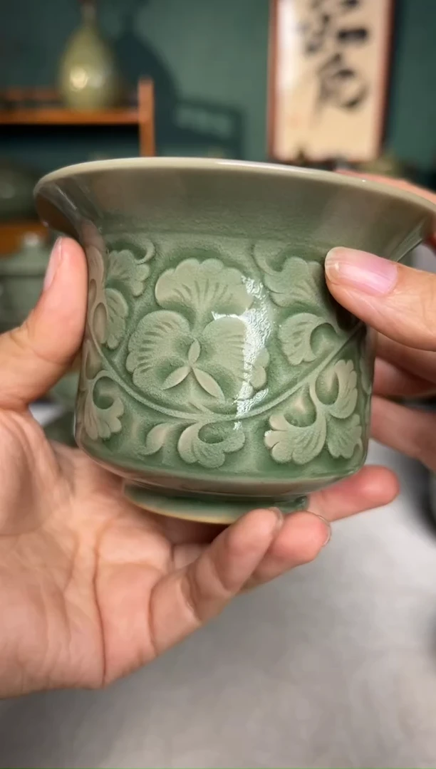 其他纯手工缠枝牡丹马蹄公道杯