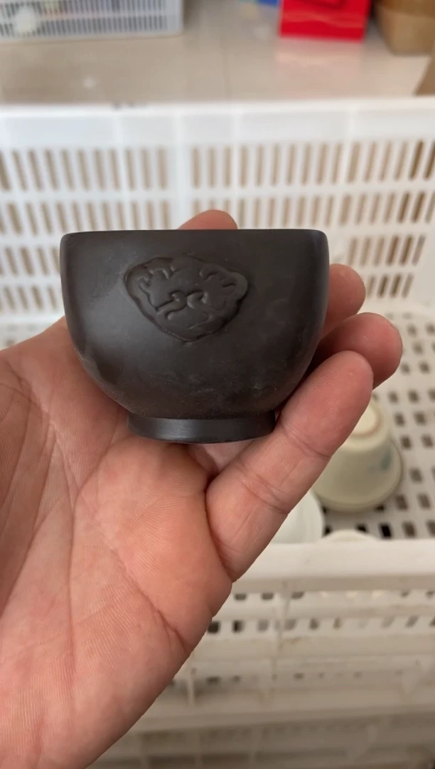 无运费险有瑕疵的摄影的产品有使用过的痕迹有点脏介意勿拍
