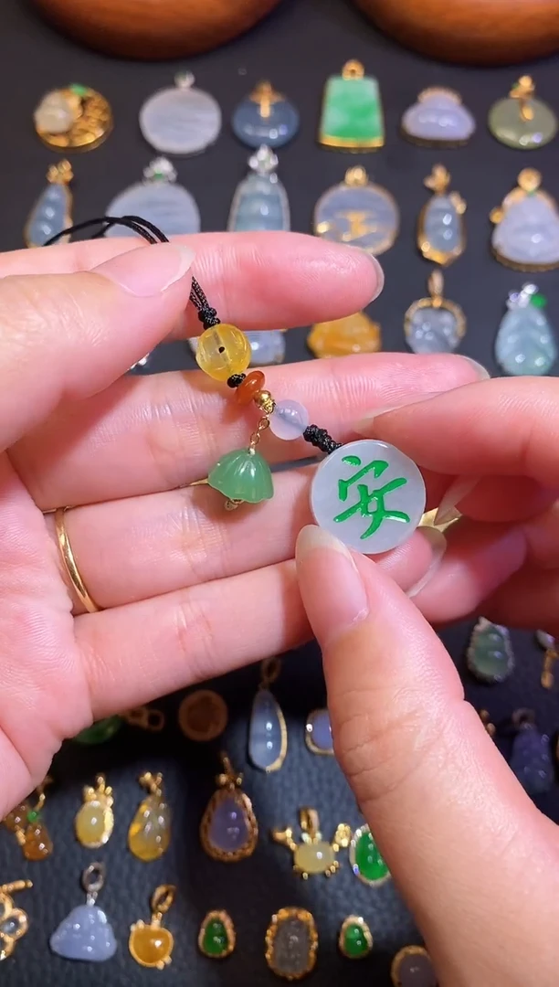 颈饰银S925镶嵌翡翠天然a货翡翠