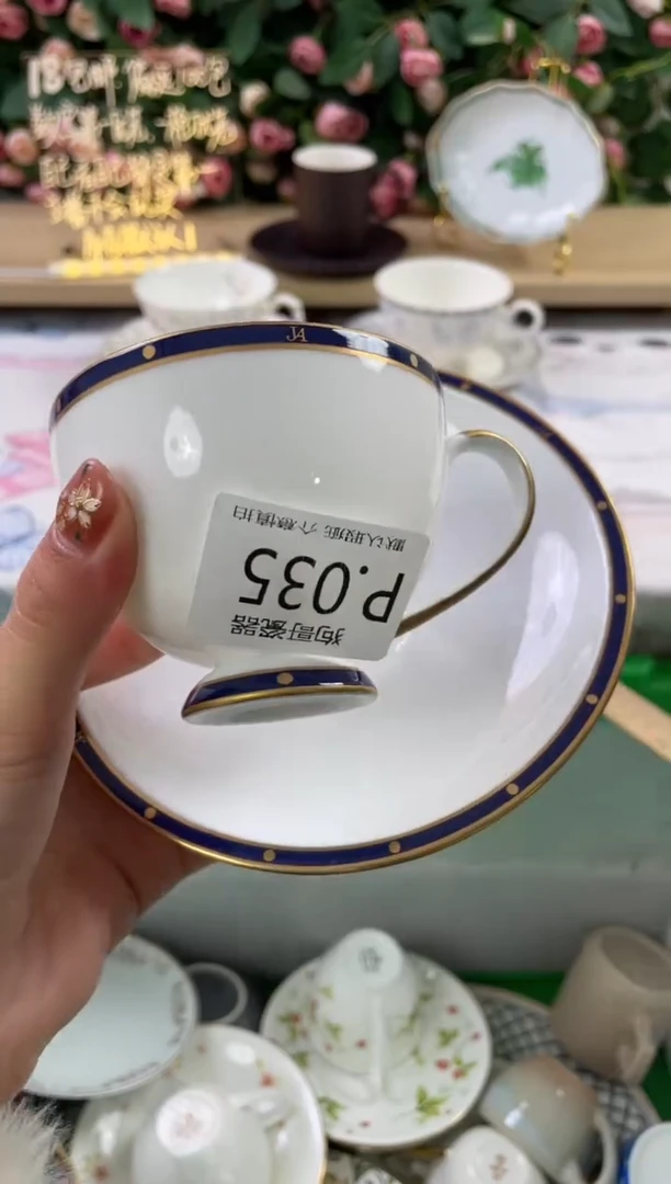 瓷片东**姐35狗哥瓷器直播间111