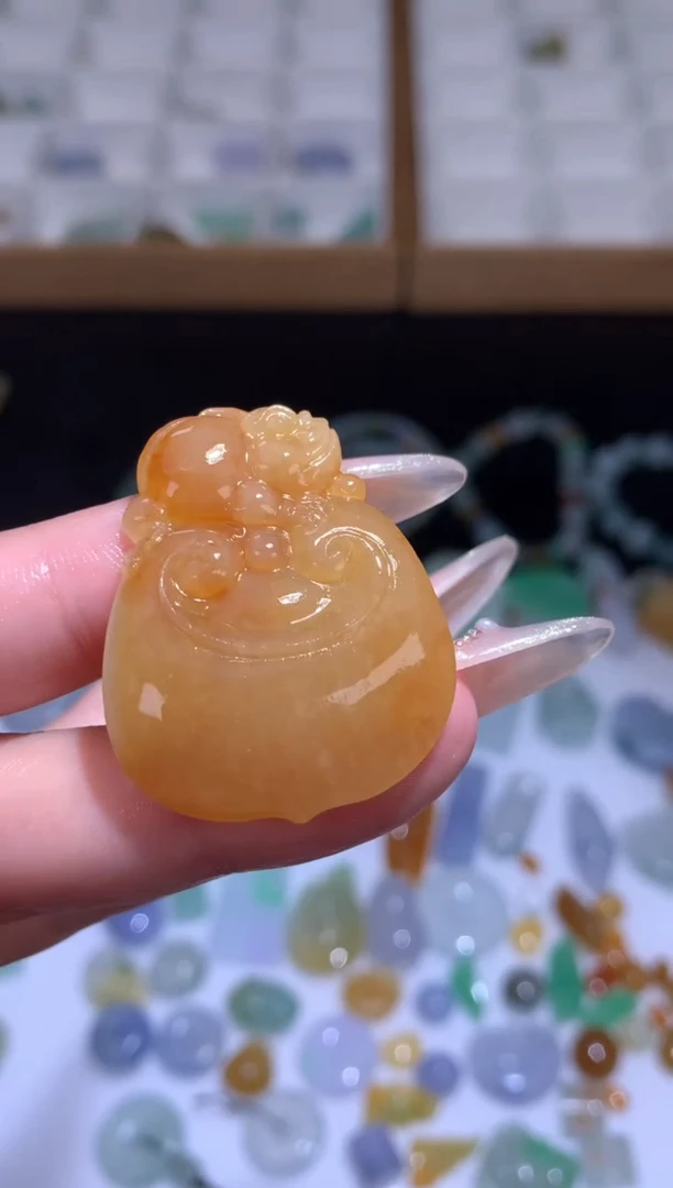 未镶嵌定制翡翠如意头