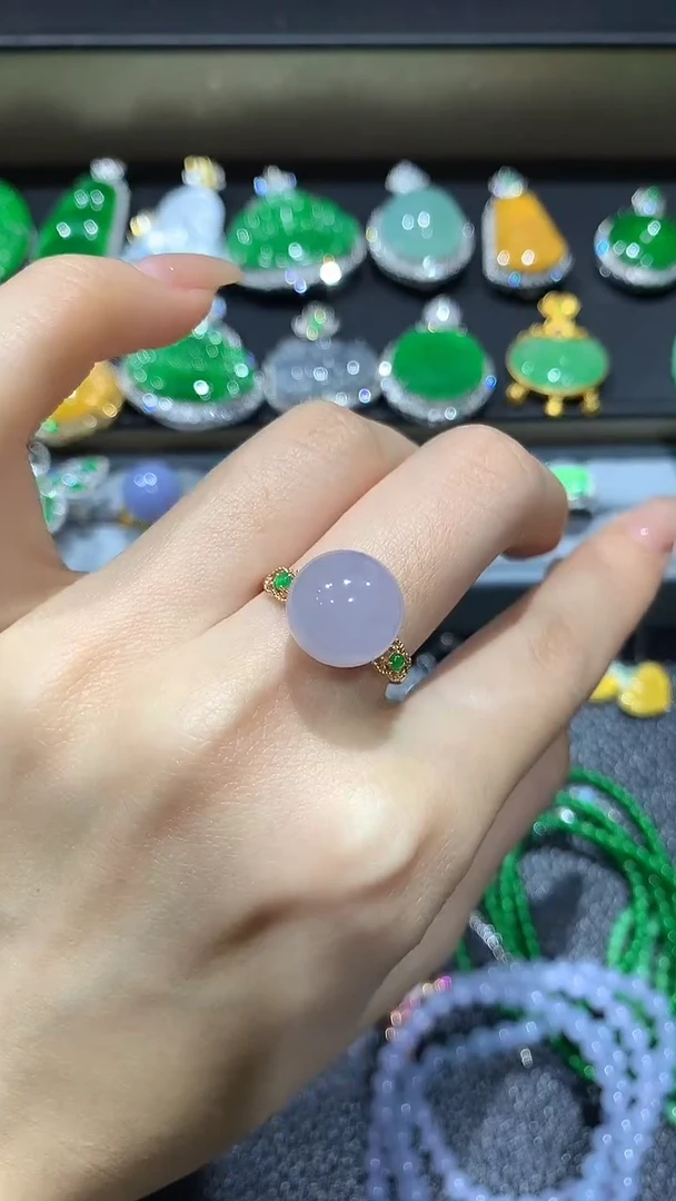 【闪购商品】翡翠戒指18K金镶嵌6团购