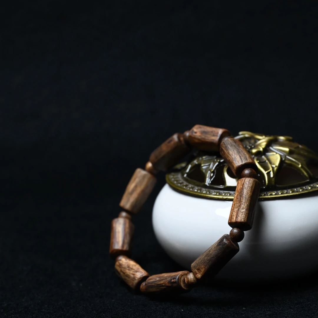 沉香沉香手串树心随型多样性发一