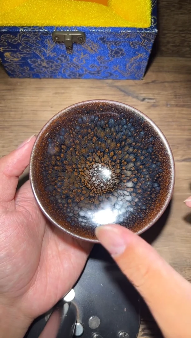 茶盏鹧鸪王-何定欣老师作品