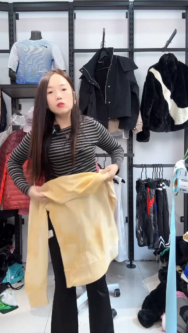 2379编码  瑕疵直播间过款为准 尺码