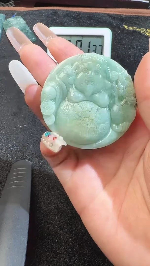 翡翠未镶嵌颈饰真**我挂件