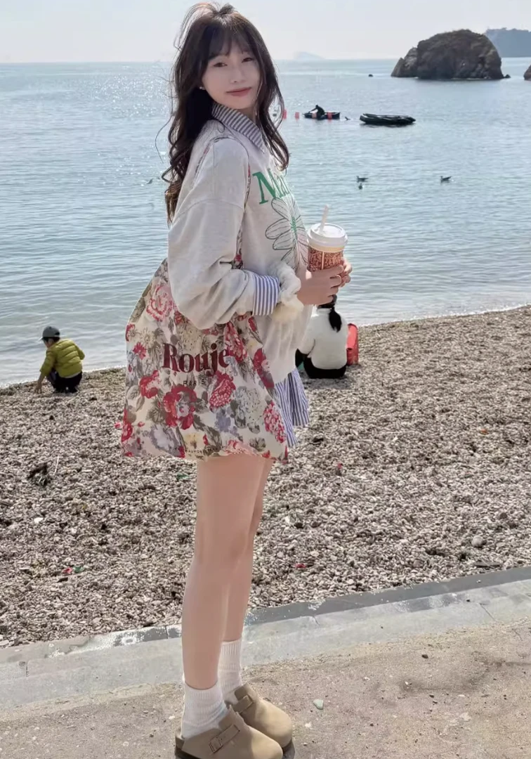 韩版刺绣花朵卫衣  金高银同款