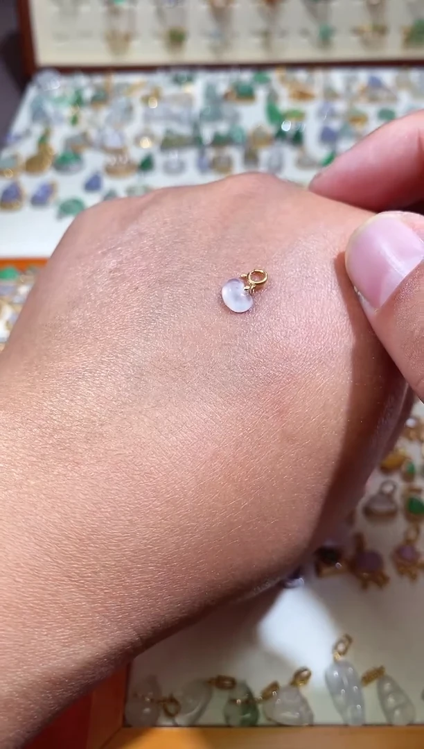 吊坠(不含链)18K金镶嵌翡翠11111