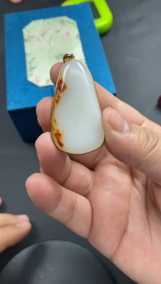 颈饰未镶嵌和田玉35