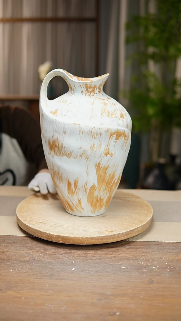 【闪购商品】陶瓷 花器诧寂黄奶壶