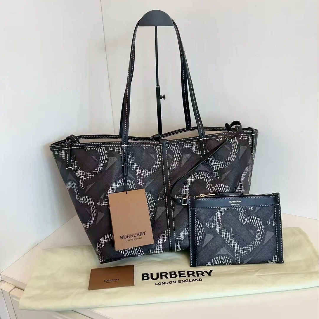 99新 BURBERRY/博柏利 （静姐）巴宝莉黑老花nf子母袋