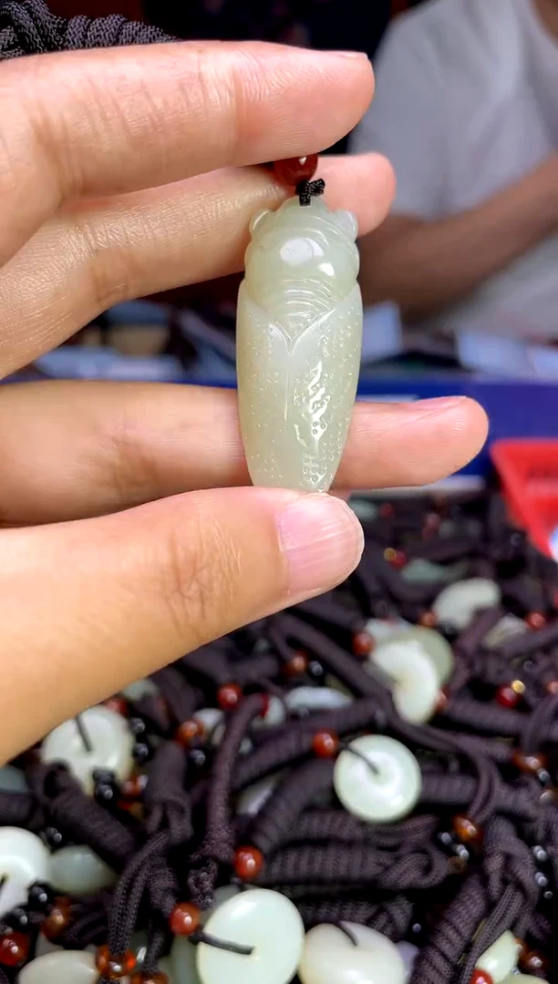 未镶嵌和田玉挂件1