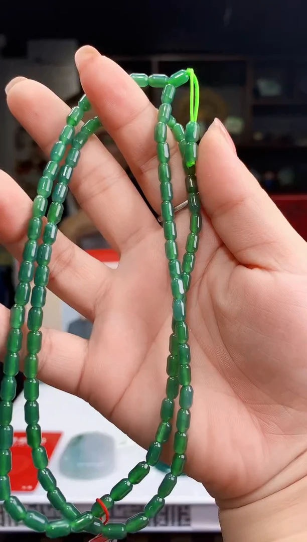 翡翠未镶嵌颈饰翡翠A货