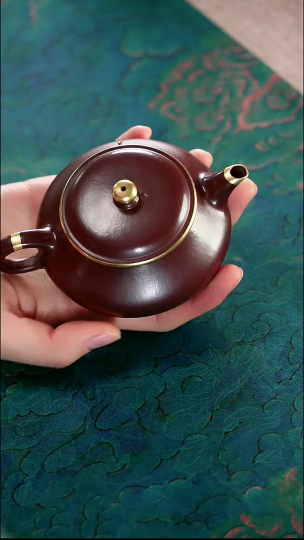 茶壶紫砂四号井茄皮紫泥描金薄胎明炉