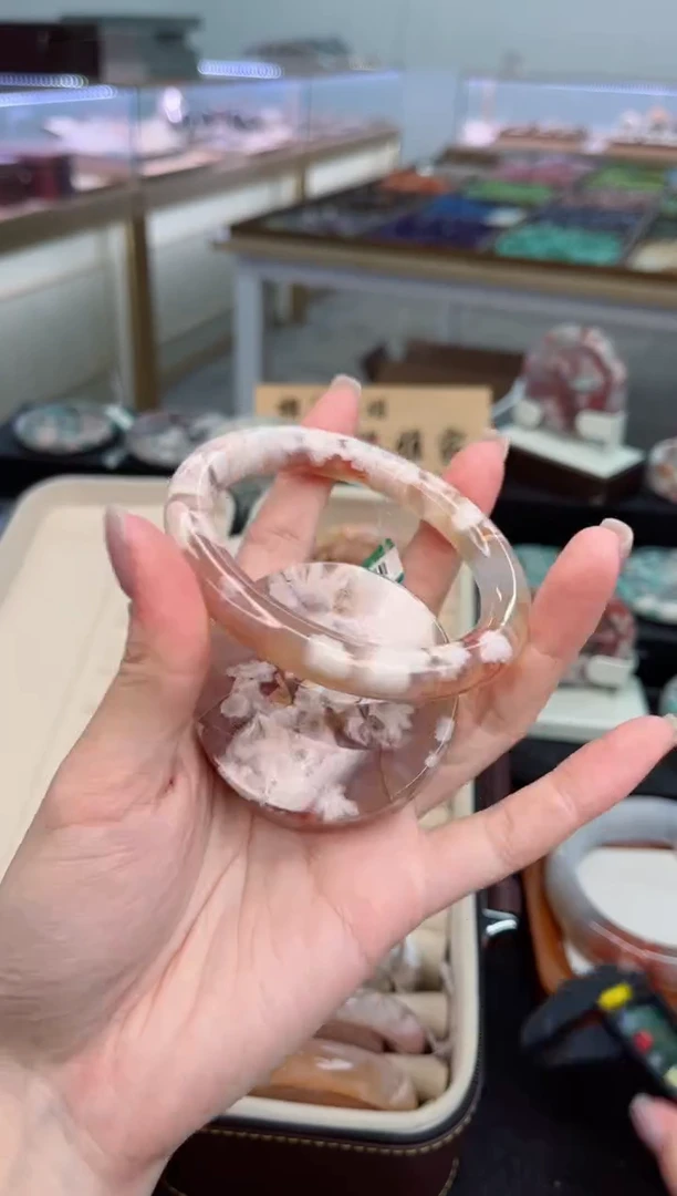 石英质玉手镯未镶嵌63圈口（赠品镯心）611912