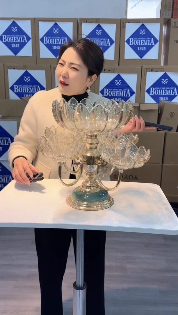 【闪购商品】琉璃泰新花器L-125晚