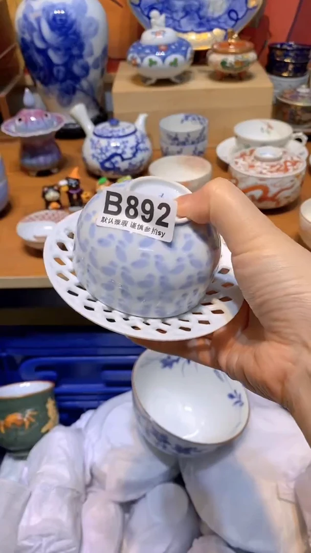 良**意思羽甄选壹号商品B892