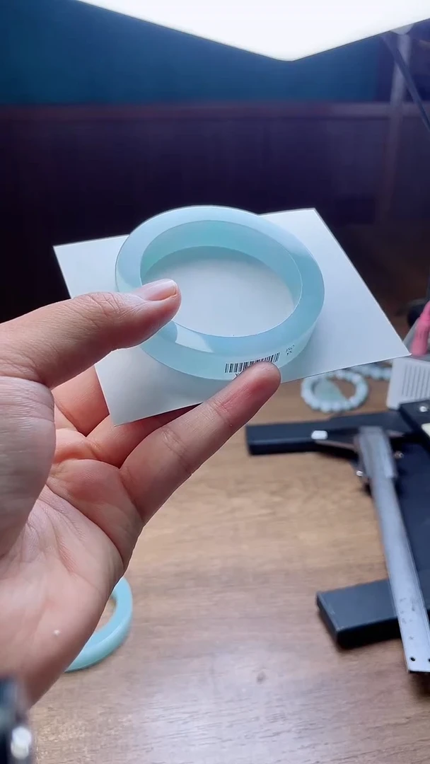 定制翡翠手镯未镶嵌倪*儿定制