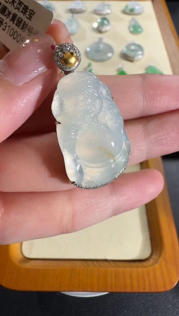 【闪购商品】翡翠吊坠(不含链)18K金镶嵌【源头工厂】钻石镶嵌