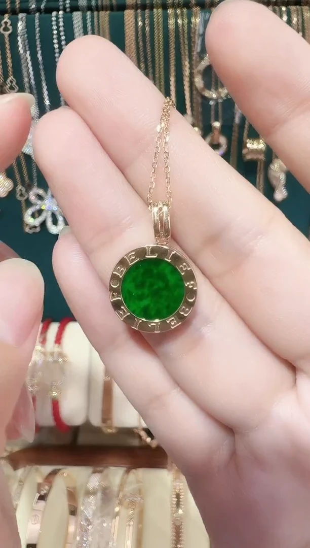 吊坠(不含链)18K金镶嵌翡翠吊坠