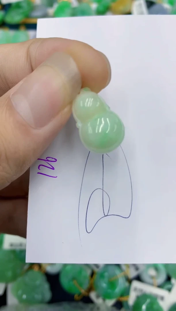 翡翠未镶嵌颈饰1111111111