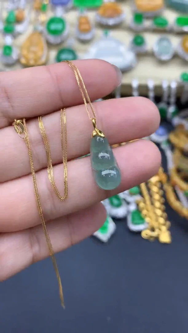 翡翠18K金镶嵌颈饰136-春日珠宝