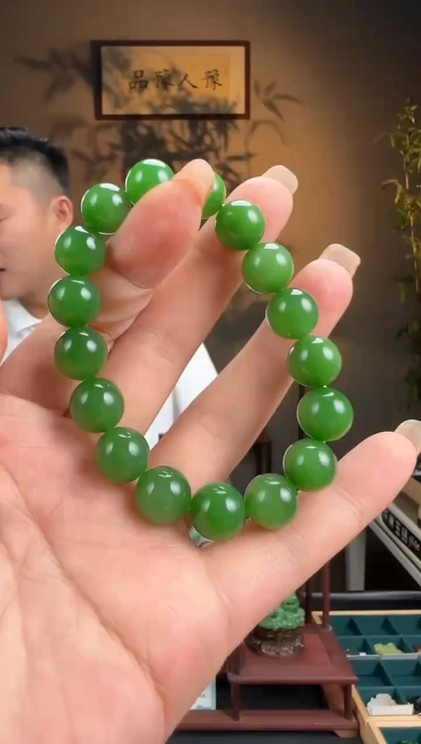 未镶嵌手链和田玉手串