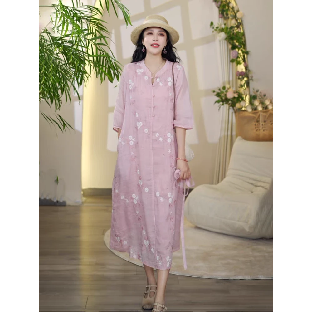 天丝麻重工刺绣气质连衣裙女2025夏新款宽松度假系带轻奢显瘦长裙