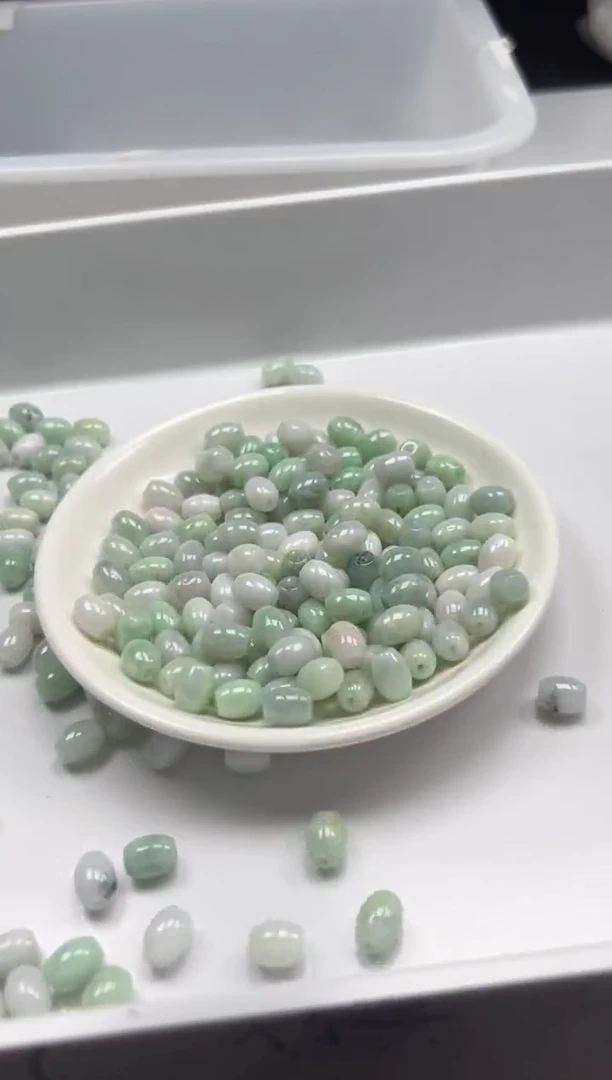 翡翠未镶嵌颈饰w2714翡翠小桶珠9*7mm*10颗