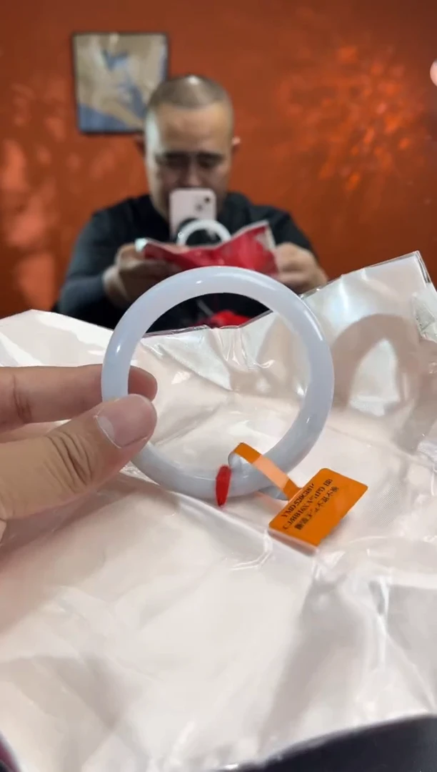 未镶嵌手镯翡翠7