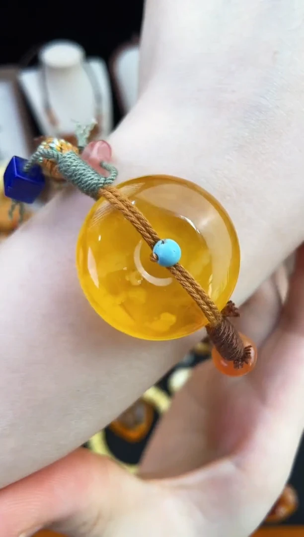 琥珀未镶嵌珠宝奇石柒月