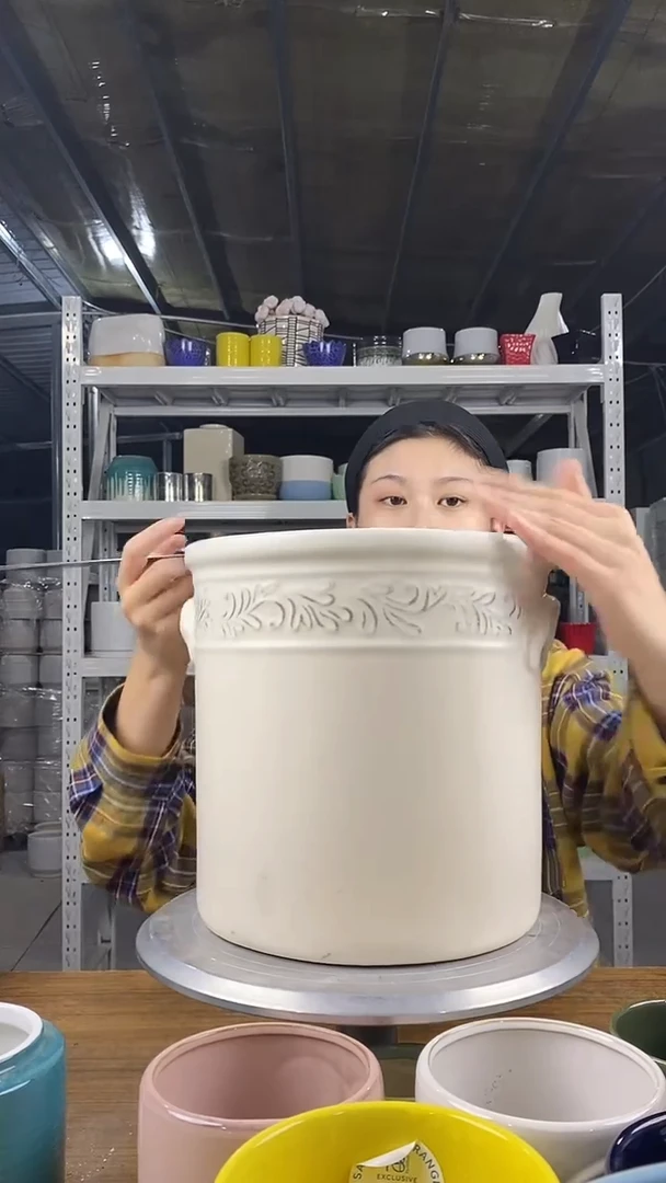 默认打孔陶瓷花盆宽高25-25微瑕