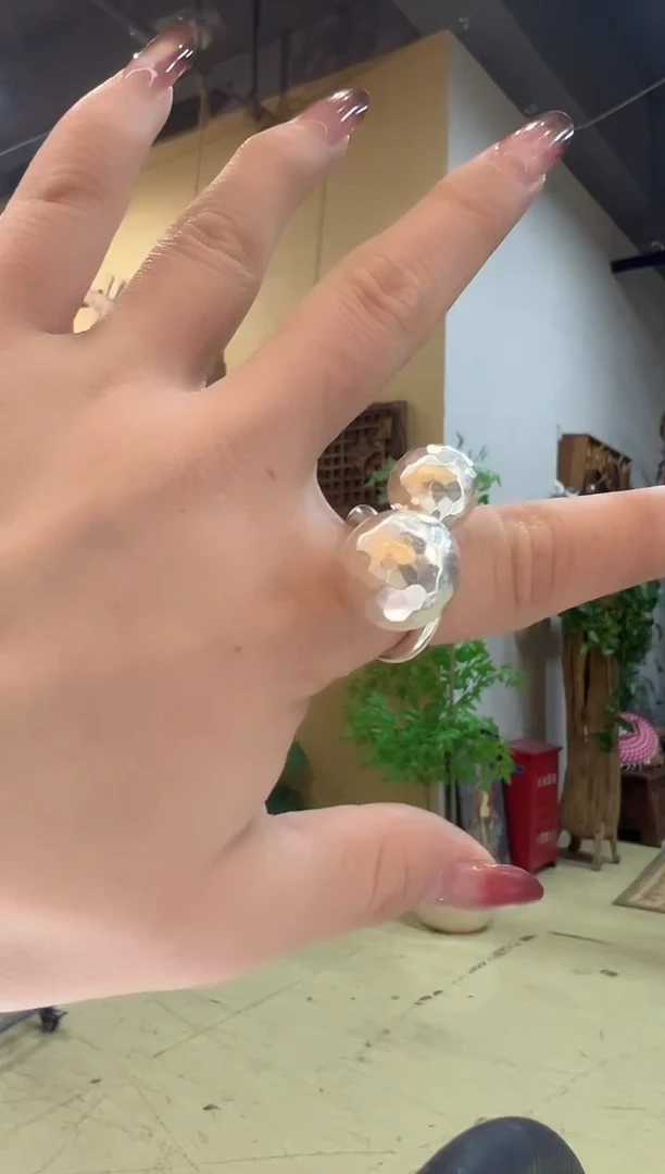 无925银是****?戒指