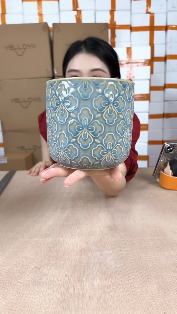 浮雕花朵渐变蓝15x14