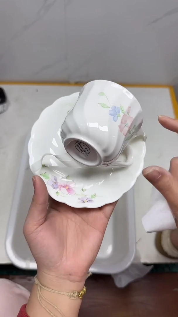 【闪购商品】1330回流瓷器默认微瑕，18.8包邮