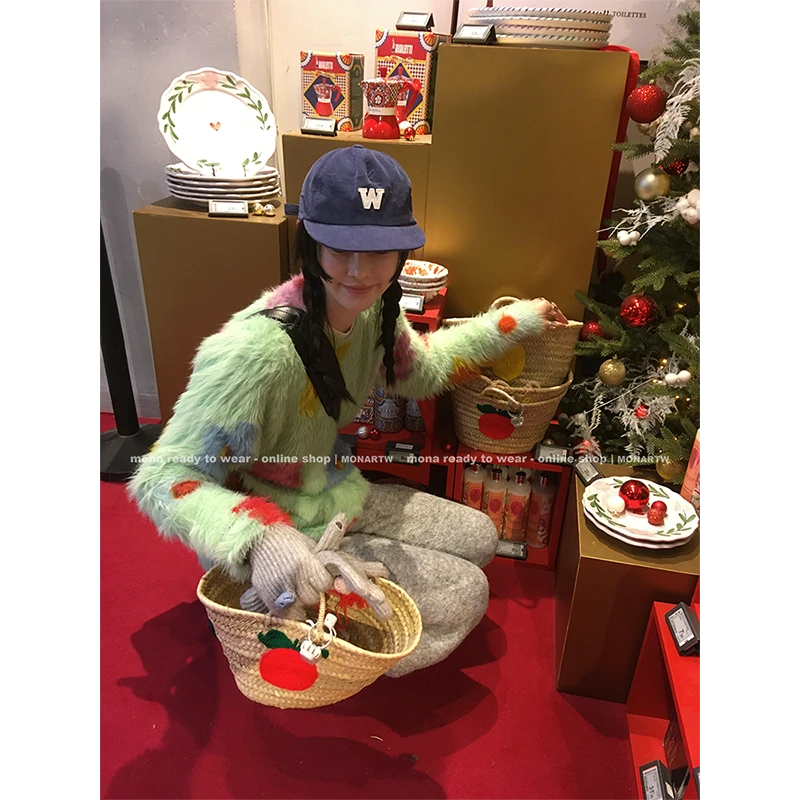 【Mona张绮贤 】MONA 甜美温柔毛绒感针织毛衣女 O123O11167