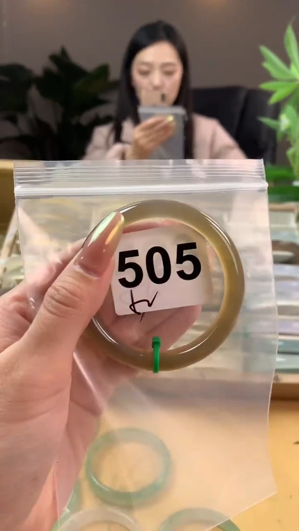 【闪购商品】玛瑙/玉髓手镯未镶嵌505