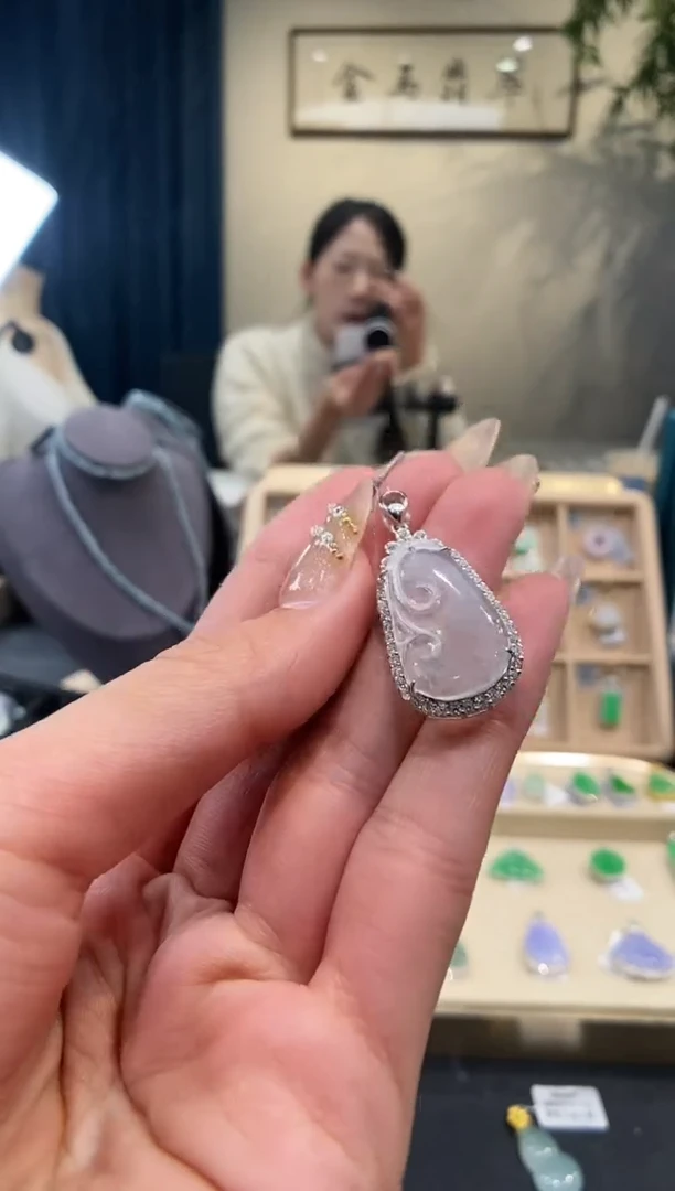 【闪购商品】翡翠吊坠(不含链)银S925镶嵌如意