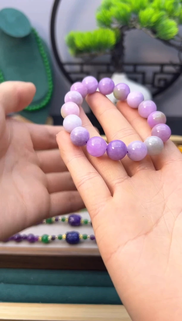 【闪购商品】翡翠耳饰未镶嵌S90