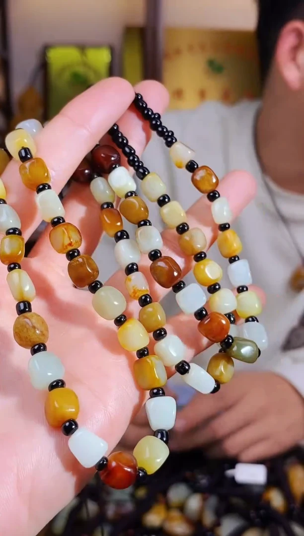 【闪购商品】和田玉颈饰未镶嵌1多样性发货拍一单发一个