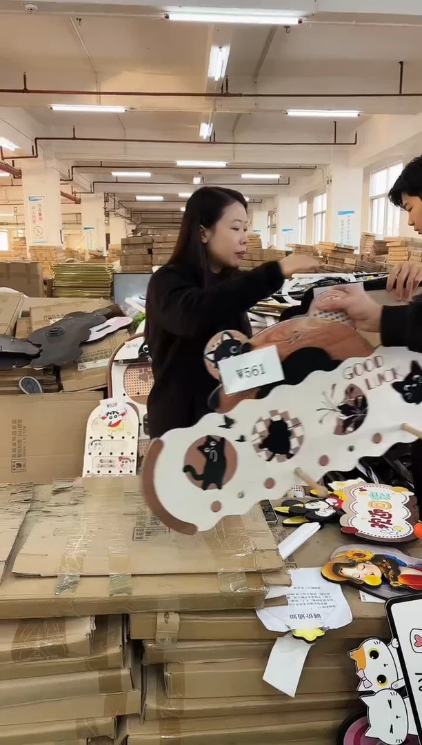 横款孤品果果微瑕闪购W561