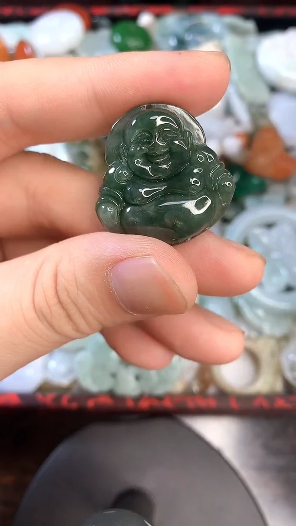 翡翠未镶嵌颈饰翡翠挂件