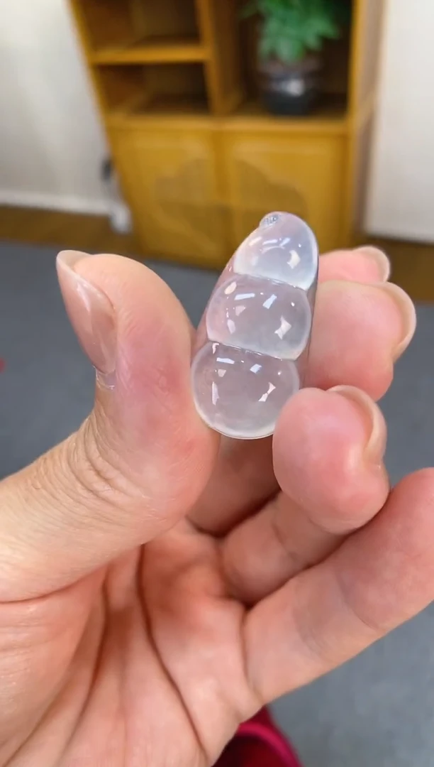 翡翠未镶嵌吊坠(不含链)豆子