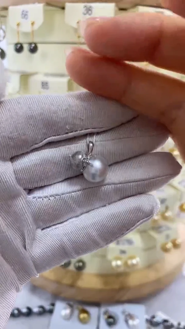 【闪购商品】海水珍珠吊坠(赠链)银S925镶嵌10-11mm