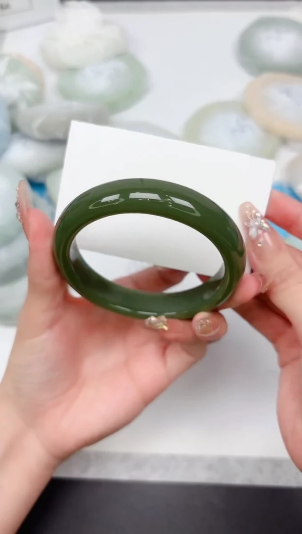 石英质玉手镯未镶嵌403-60.8