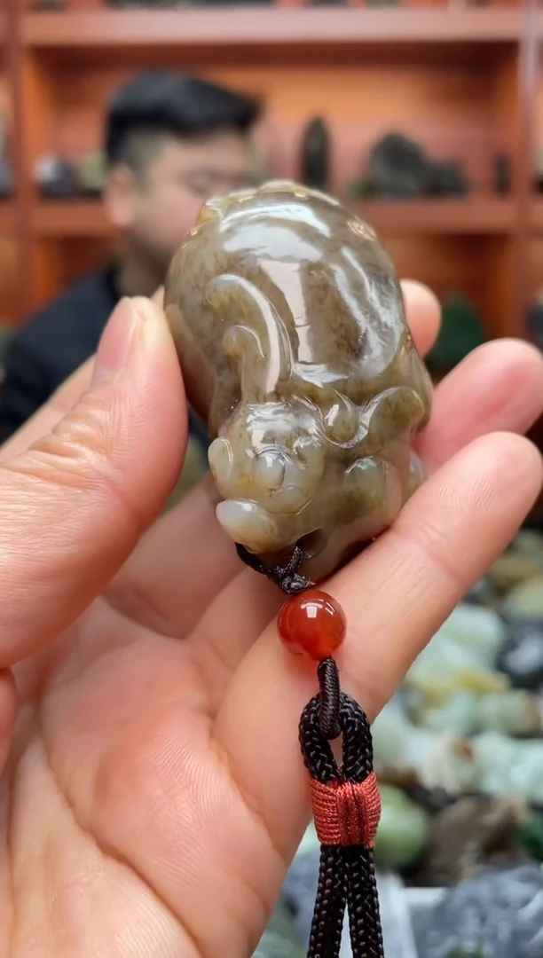 未镶嵌和田玉把件1